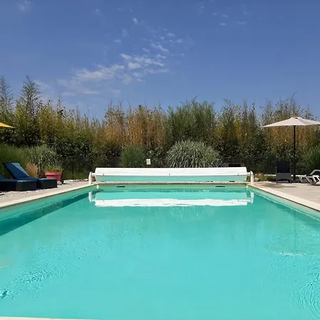 Prune D'ente - 2 - Parking - Piscine Chauffee- Terrasse - Climatisation بيت للعطل