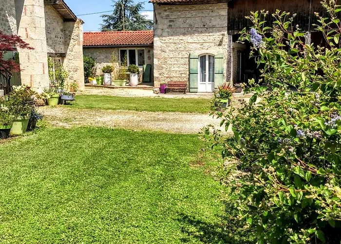 בית נופש Prune D'ente - 2 - Parking - Piscine Chauffee- Terrasse - Climatisation *