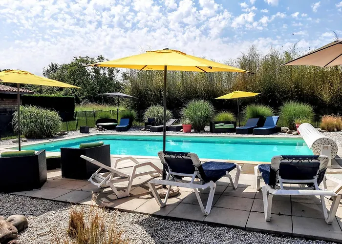 בית נופש Prune D'ente - 2 - Parking - Piscine Chauffee- Terrasse - Climatisation *